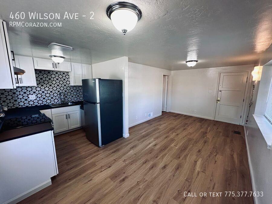 460 Wilson Ave #2 - Photo 4 of 12