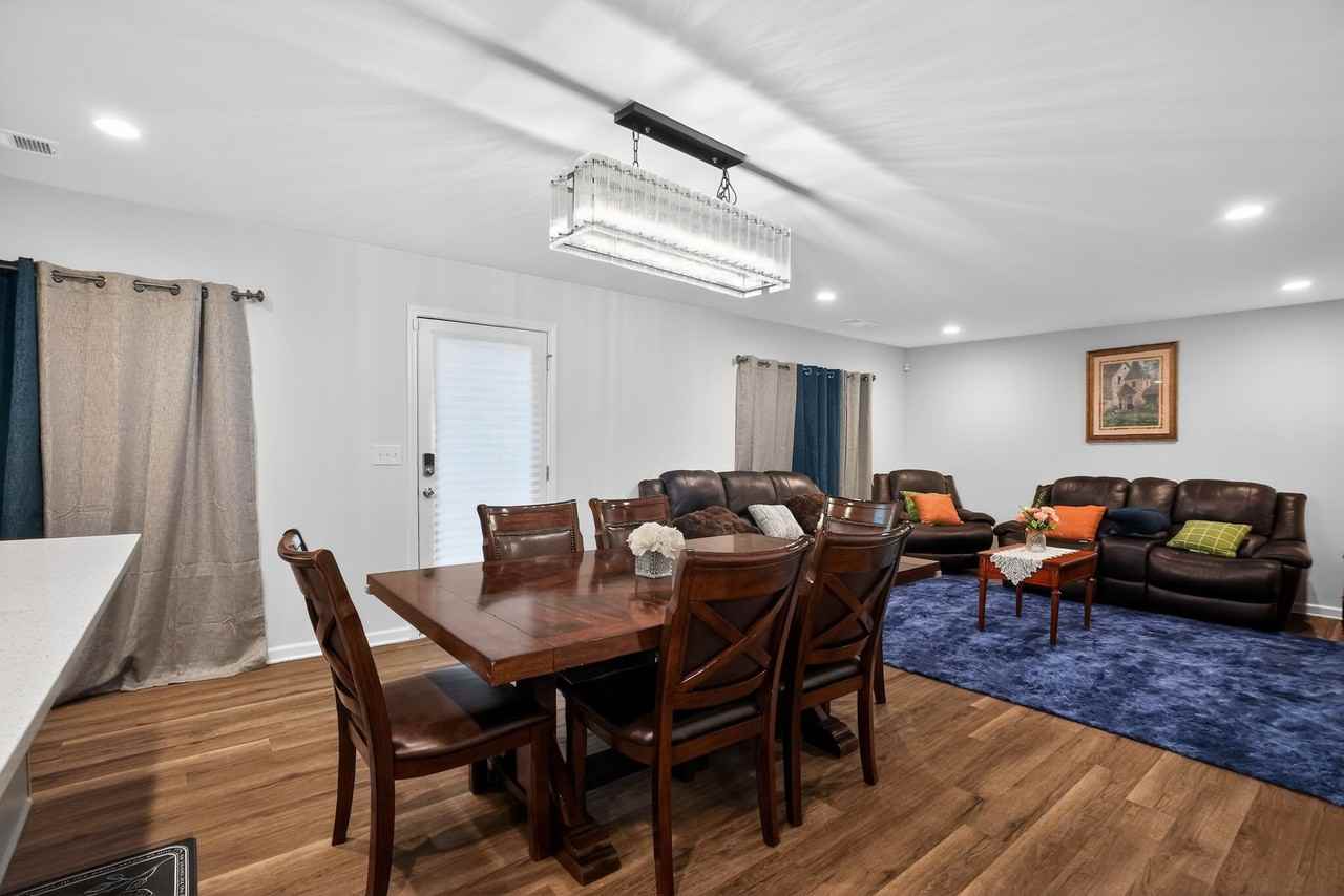 1127 2nd St Nw #NA - Photo 4 of 22