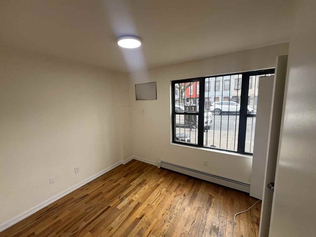 74 Buffalo Ave #3 - Photo 6 of 11