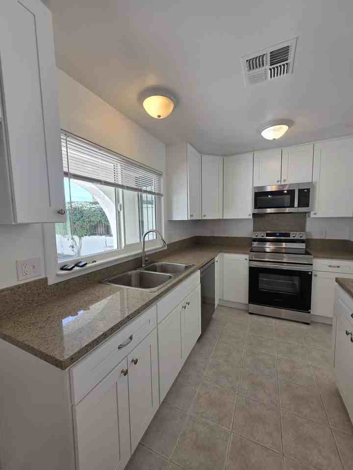 78700 Bottlebrush Dr #NA - Photo 7 of 35