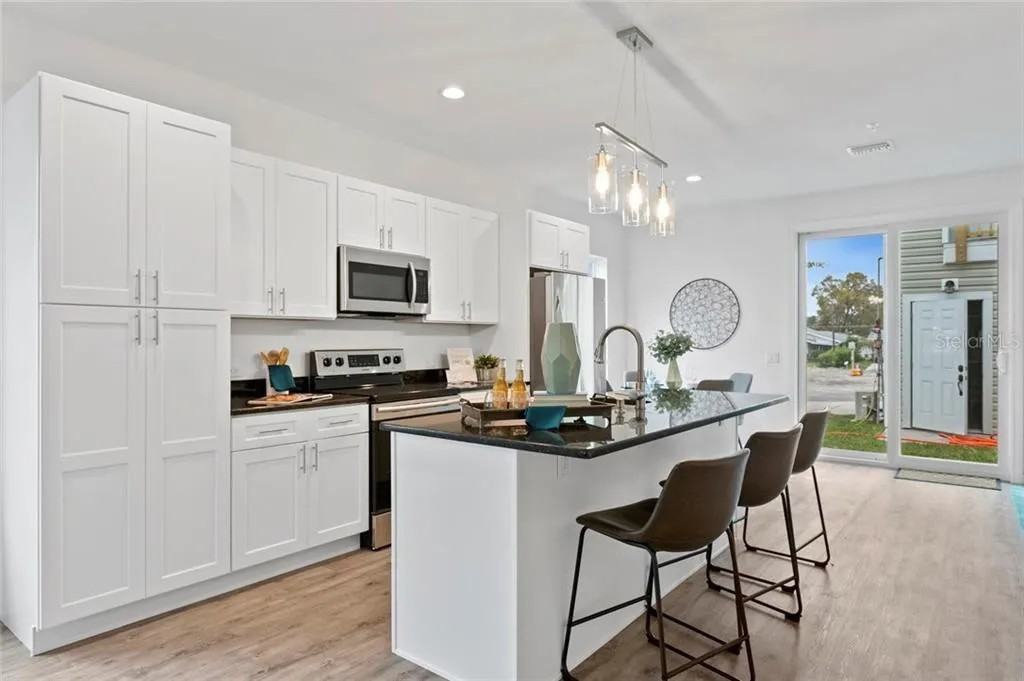 1279 Park St #NA - Photo 2 of 12