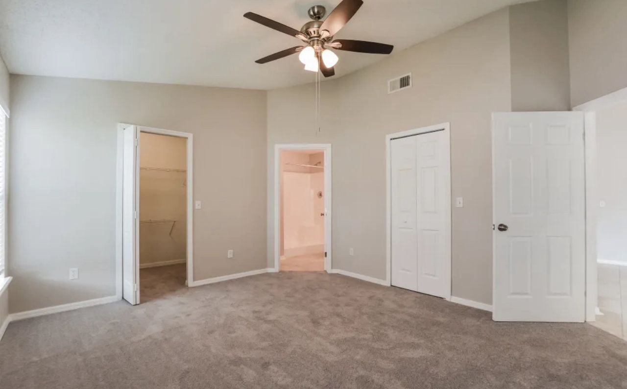 391 Corvair Dr Se #NA - Photo 2 of 3