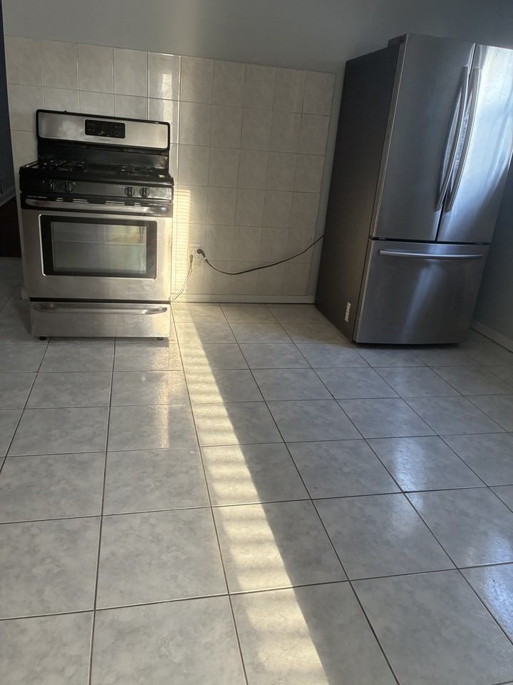 89 Hanford St #89 - Photo 3 of 8