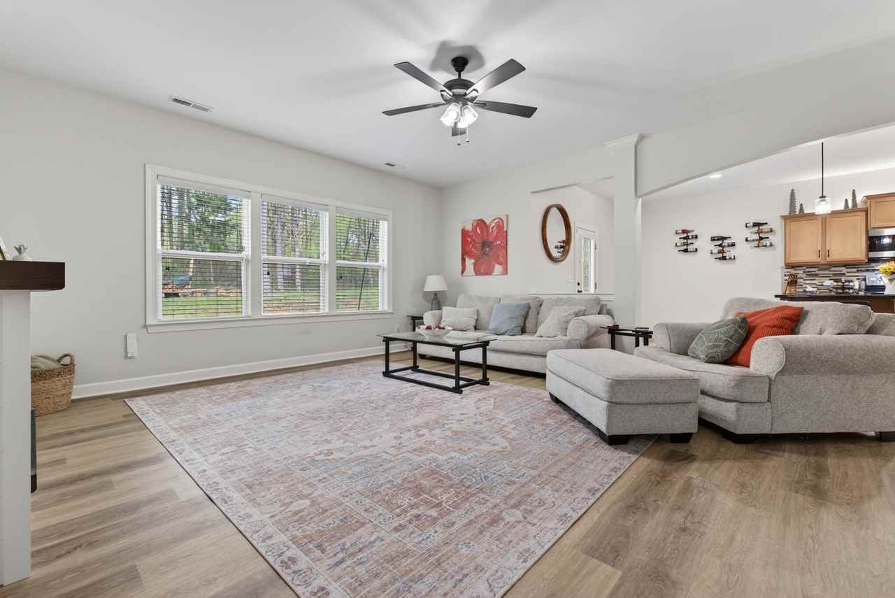 15109 Ockeechobee Ct #NA - Photo 4 of 33