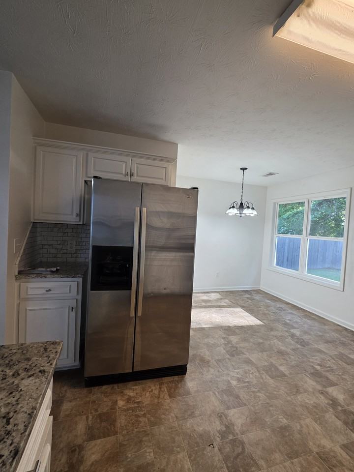 800 Pine Hill Ct #NA - Photo 4 of 18