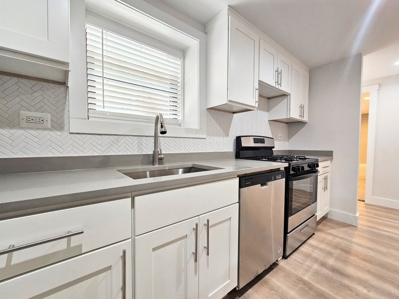 4314 N Damen Ave #GDN - Photo 3 of 14