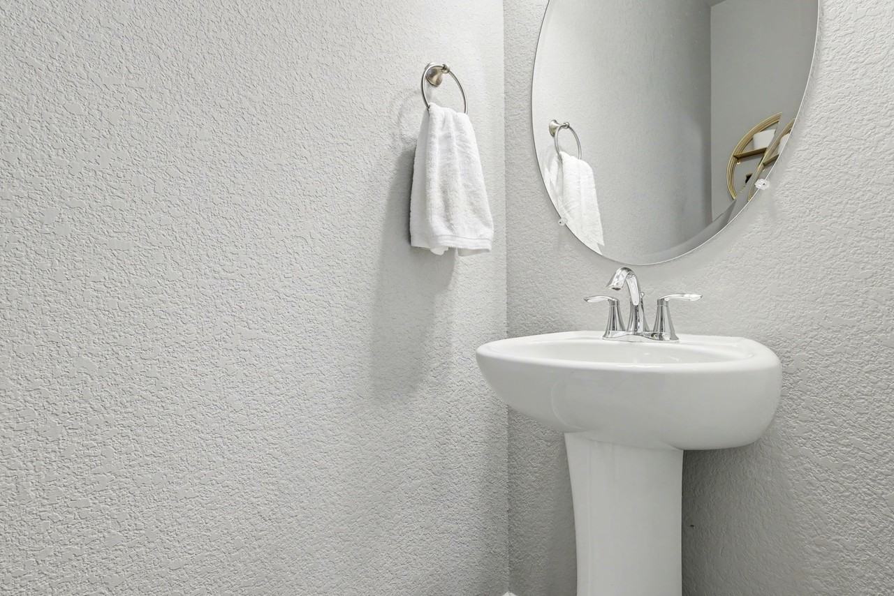 3792 Vineyard Cir #NA - Photo 4 of 37