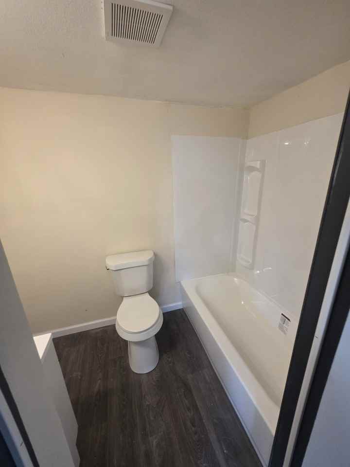 446 Lexington #NA - Photo 7 of 8