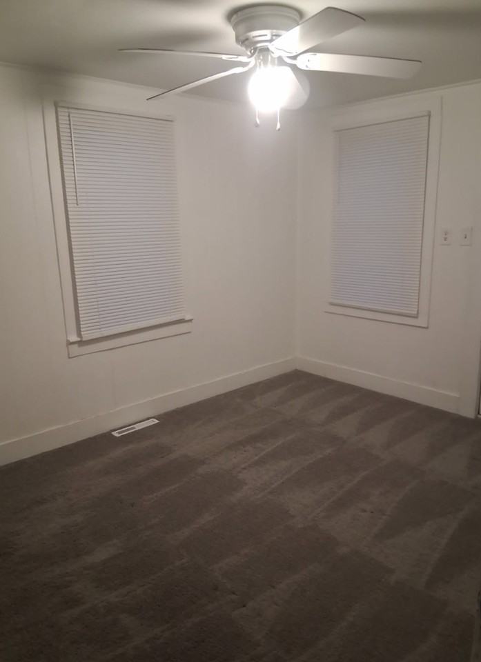 65 1/2 E Stevens St - Photo 3 of 7