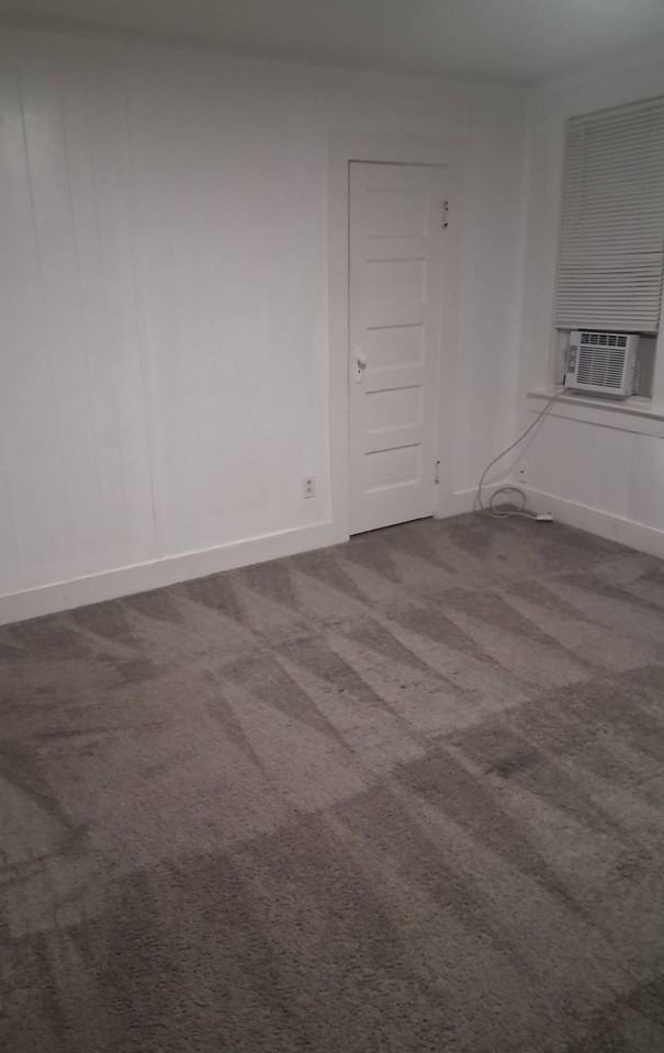 65 1/2 E Stevens St - Photo 5 of 7