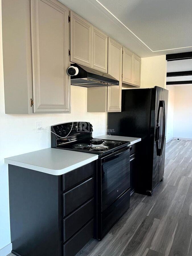 1031 20th St Sw - Photo 5 of 27