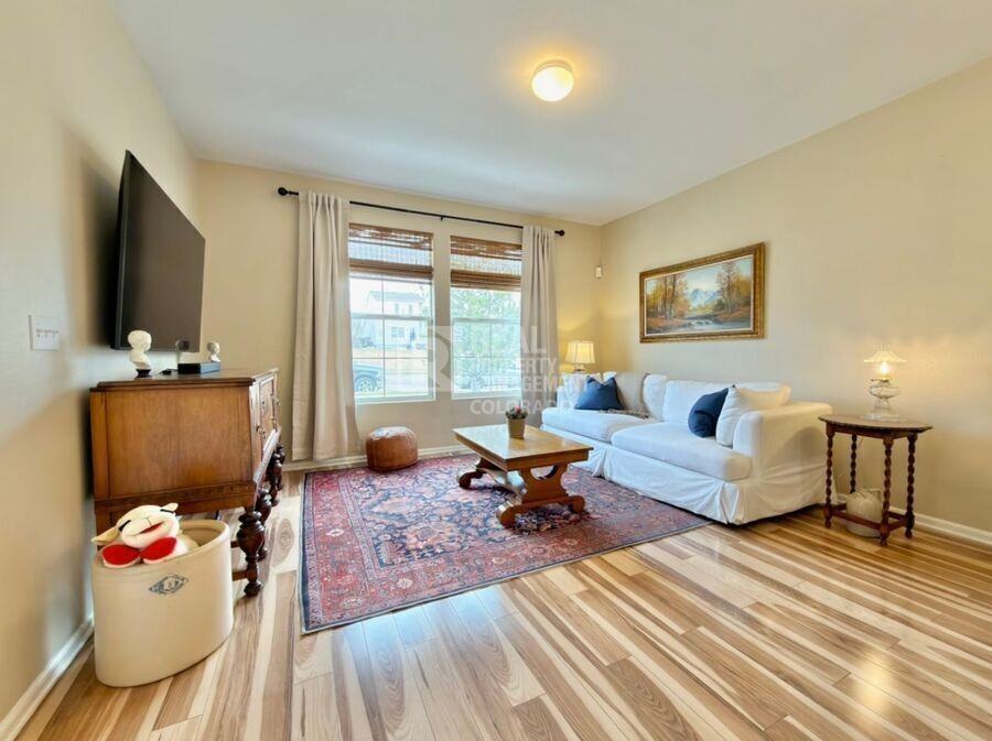 7512 Sandy Springs Pt - Photo 4 of 22