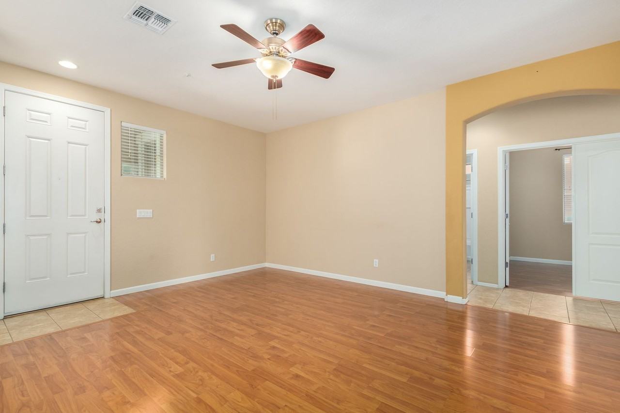 871 E Stottler Dr - Photo 4 of 26