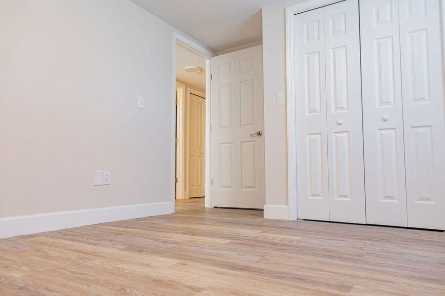 626 W Central Ave - Photo 4 of 7