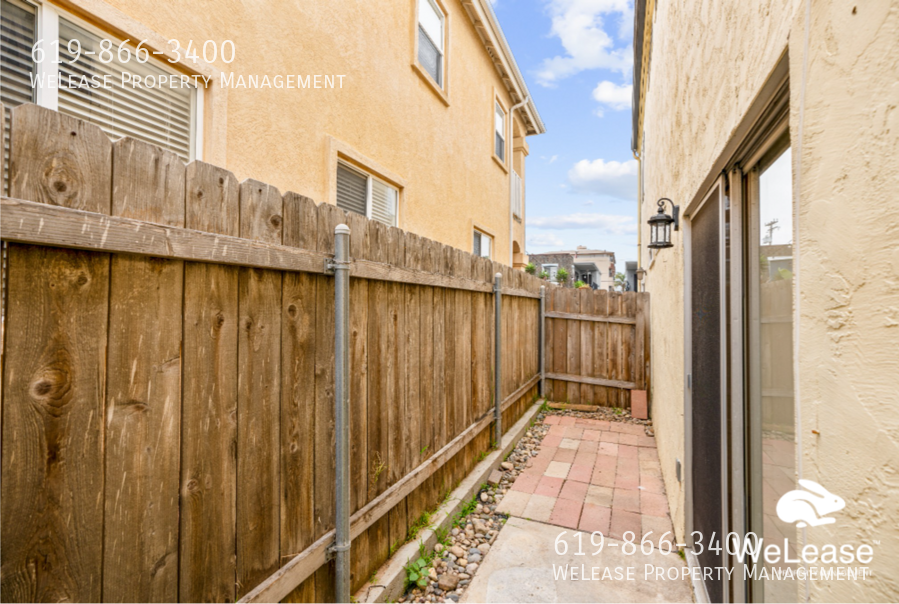 154 Daisy Ave #B - Photo 2 of 17