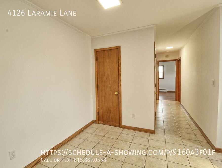 4126 Laramie Ln - Photo 3 of 10