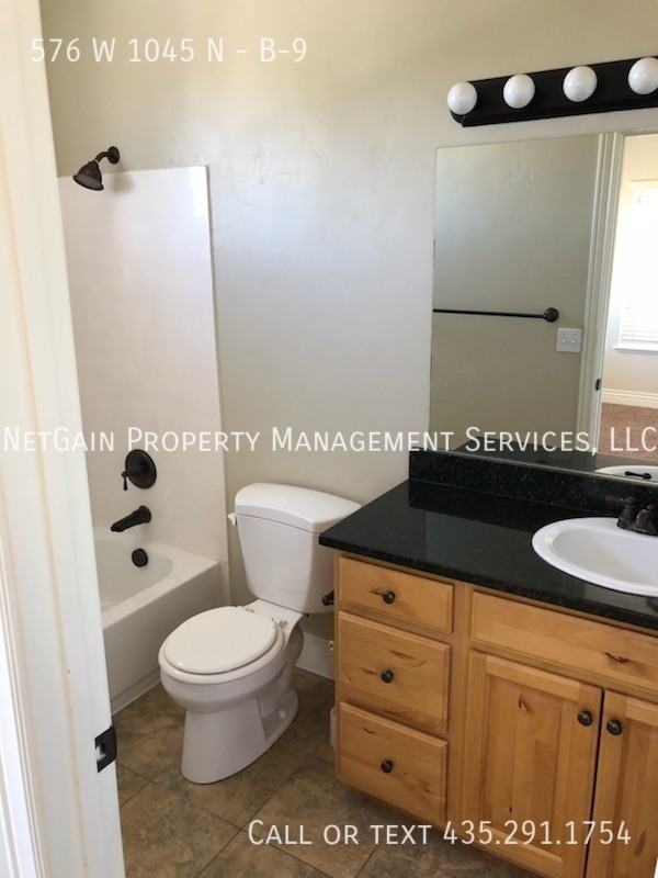 576 W 1045 N #B9 - Photo 5 of 8