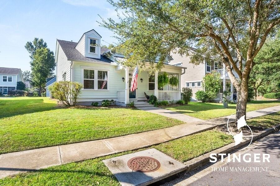 321 Coquinas Ln - Photo 2 of 36