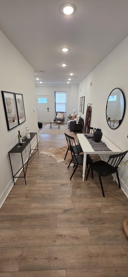 532 N Belnord Ave - Photo 5 of 13