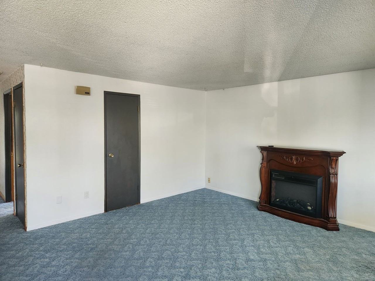 1106 Spokane St - Photo 2 of 7