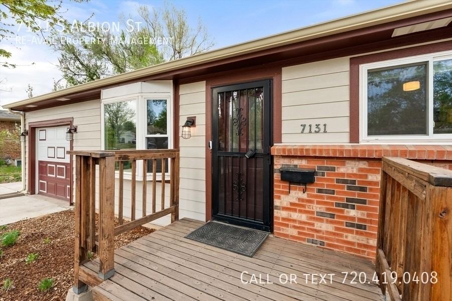 7131 S Albion St - Photo 5 of 40