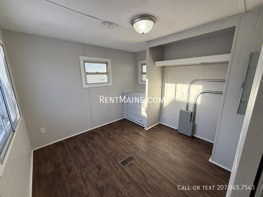 681 Main Rd N #30 - Photo 2 of 7