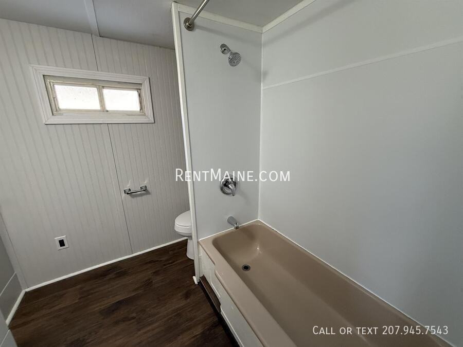 681 Main Rd N #30 - Photo 5 of 7