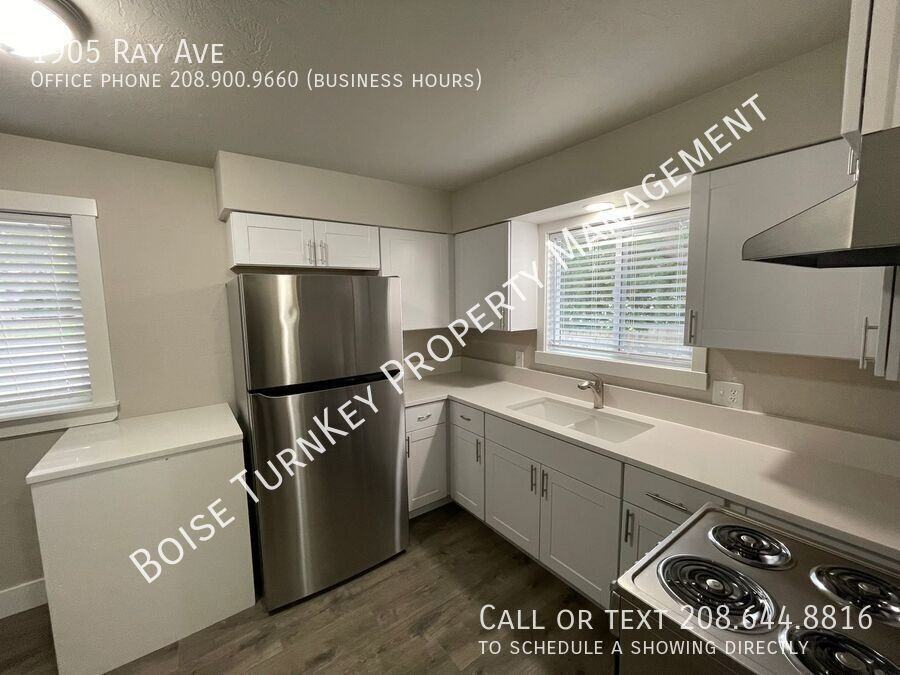 1905 Ray Ave - Photo 2 of 17