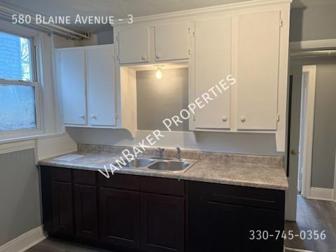 580 Blaine Ave #3 - Photo 2 of 9