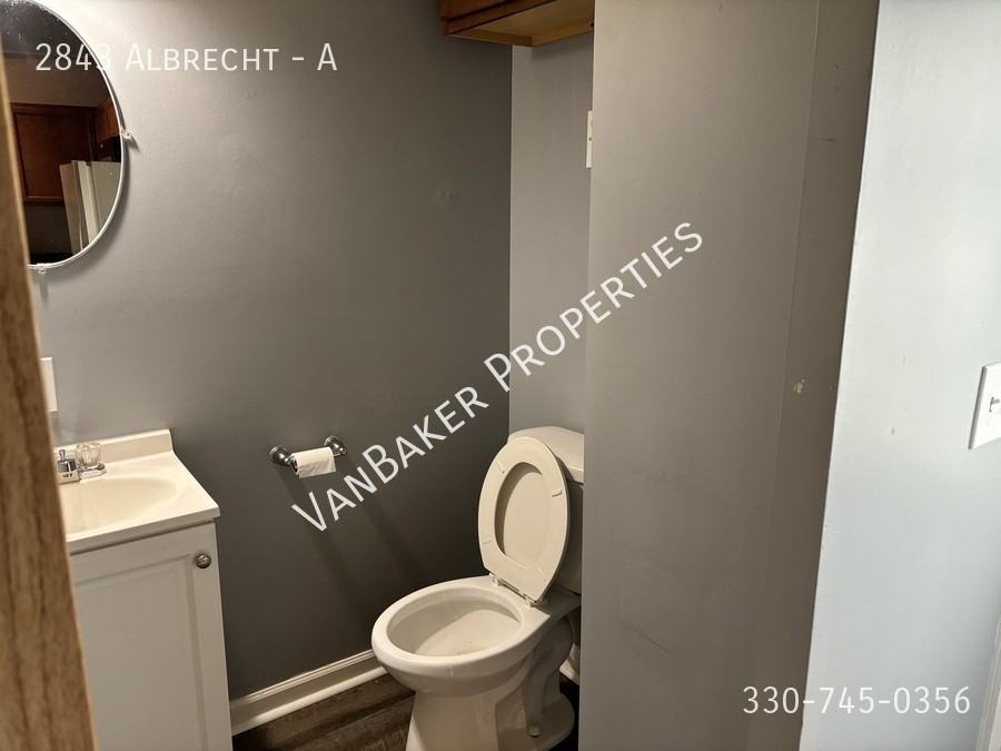 2843 Albrecht Ave #A - Photo 6 of 9