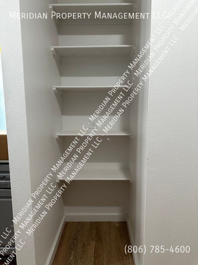 5802 Urbana Pl - Photo 7 of 50