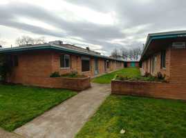 featured image of 1570 Pearl St