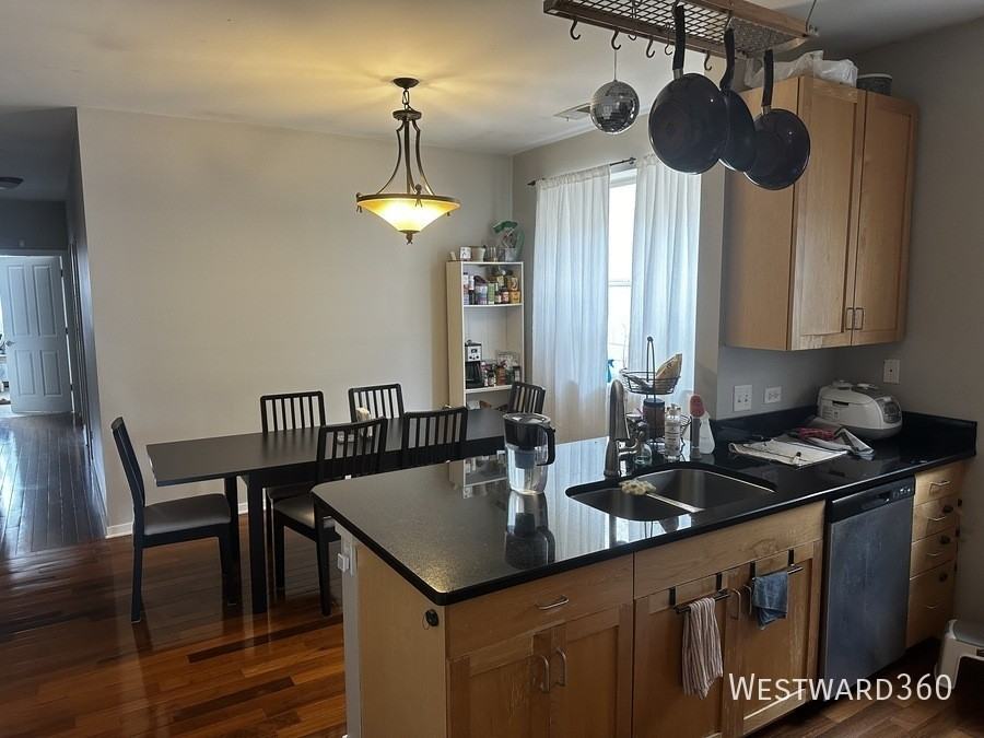 1121 W Washburne Ave #301 - Photo 6 of 14