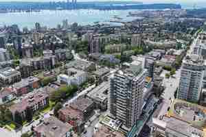 featured image of 135 13th St E