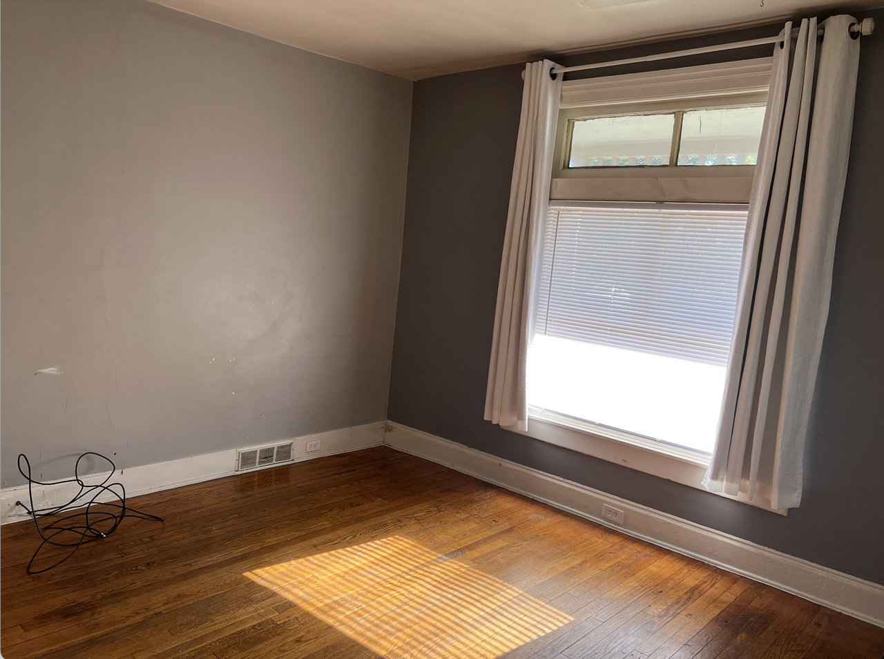 119 N Hamilton St #2 - Photo 5 of 11