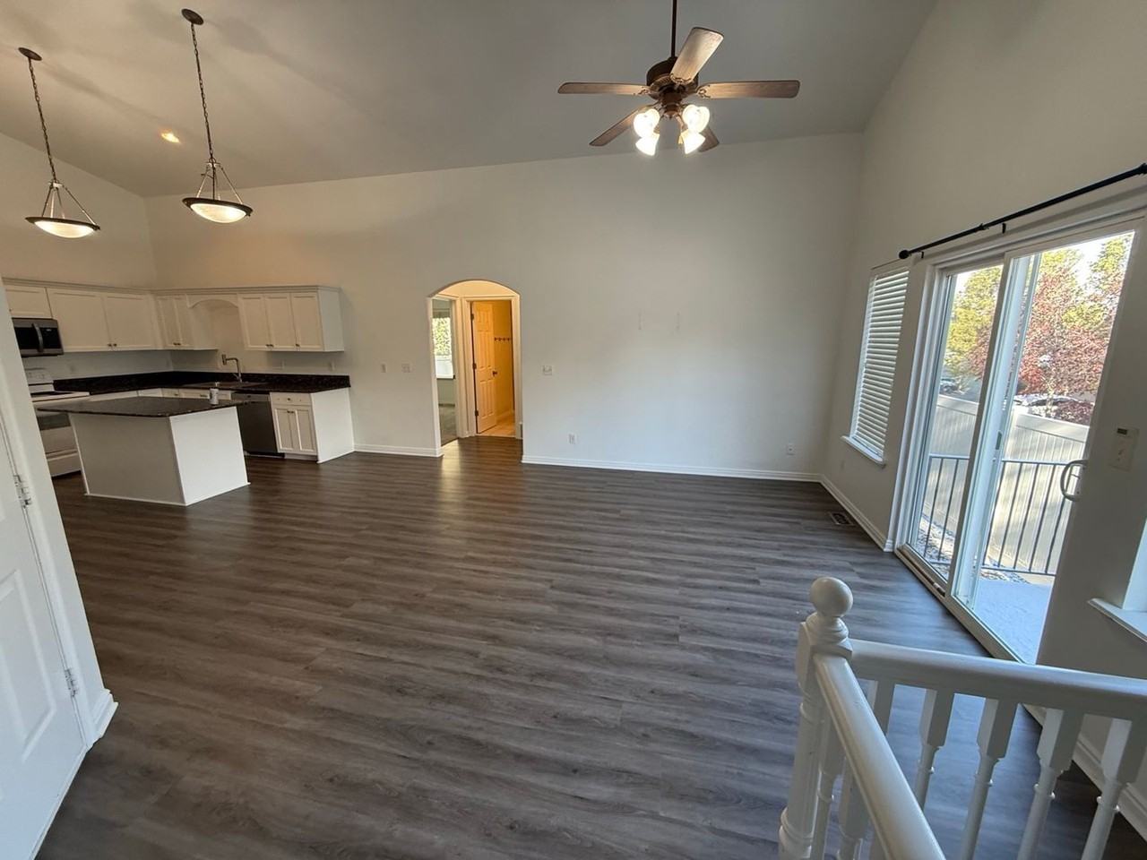 4207 N Pilgrims Cir - Photo 3 of 26