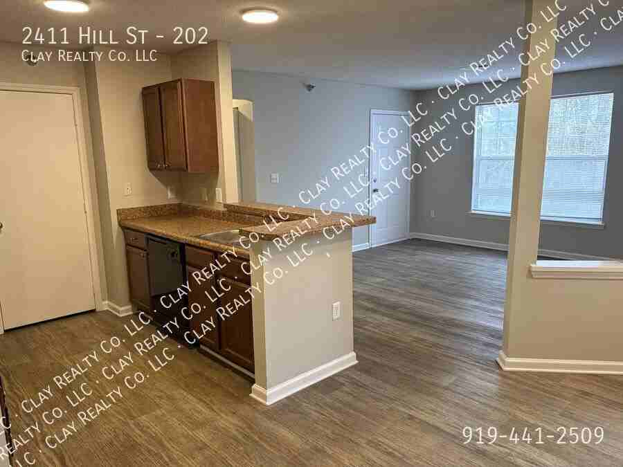2411 Hill St #202 - Photo 3 of 22