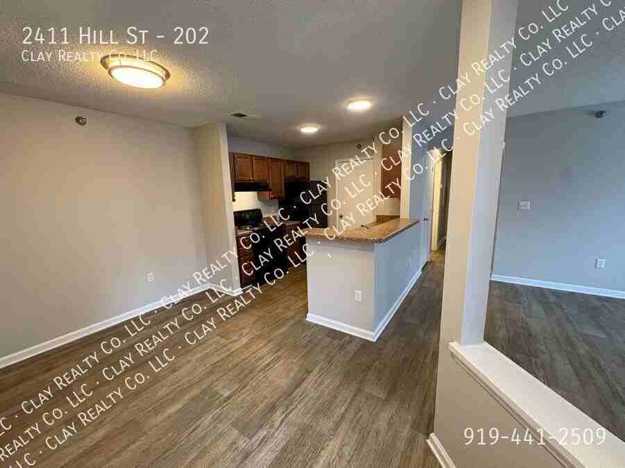 2411 Hill St #202 - Photo 5 of 22