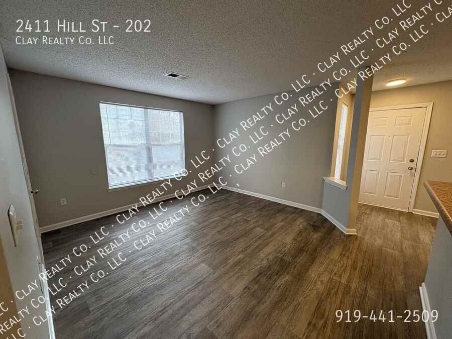 2411 Hill St #202 - Photo 7 of 22