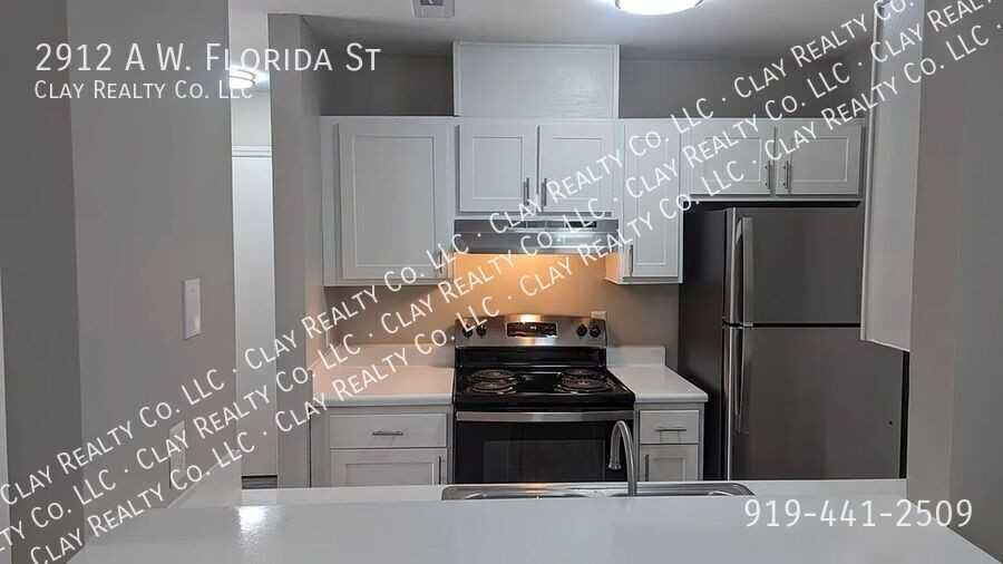 2912 W Florida St Apt A - Photo 3 of 15