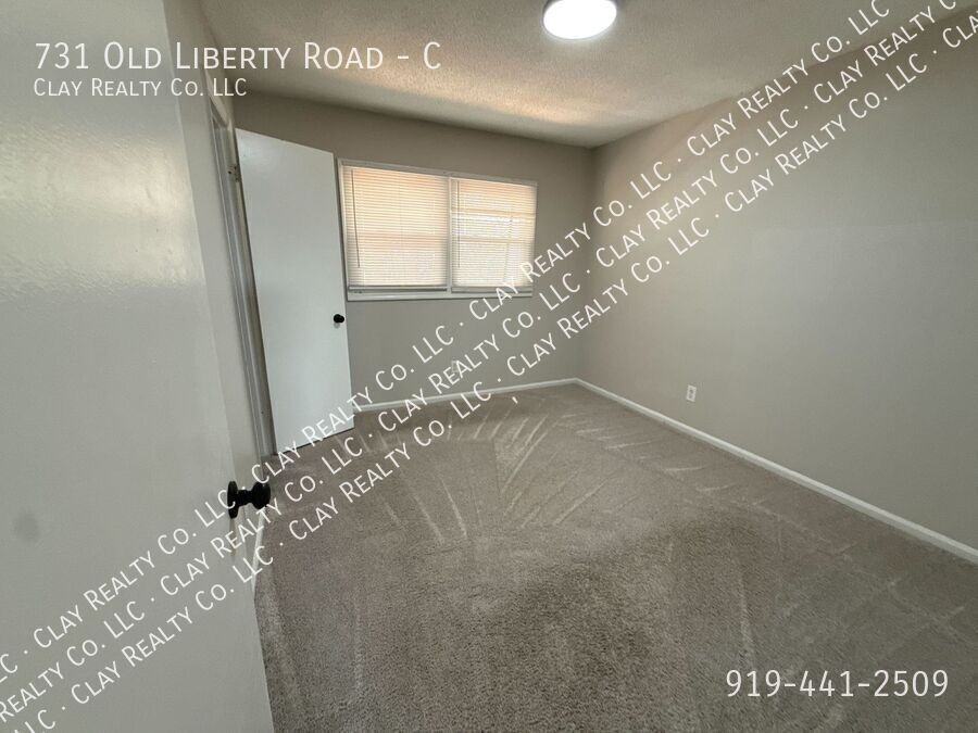 731 Old Liberty Rd #C - Photo 4 of 12