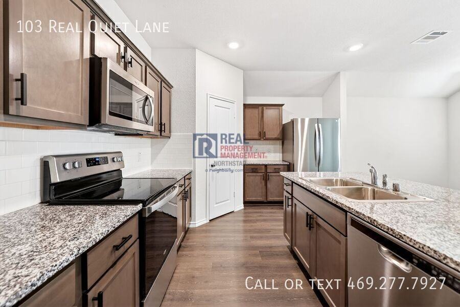 103 Real Quiet Ln - Photo 6 of 28