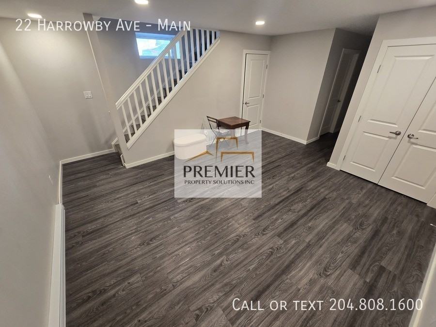 22 Harrowby Ave #MAIN - Photo 5 of 11