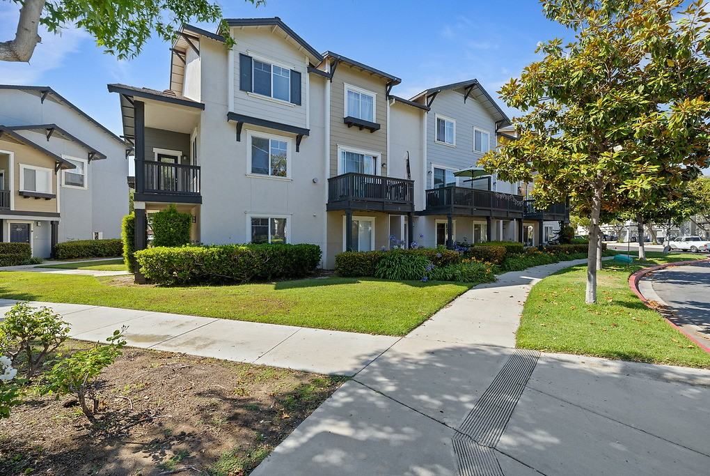 Arbors at Parc Rose - Photo 4 of 48