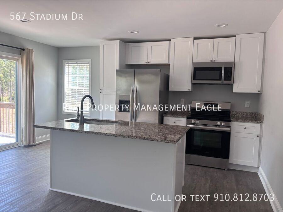 567 Stadium Dr - Photo 7 of 19