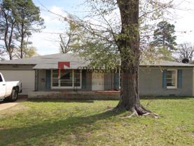 1712 Redbud Ave - Photo 1 of 1