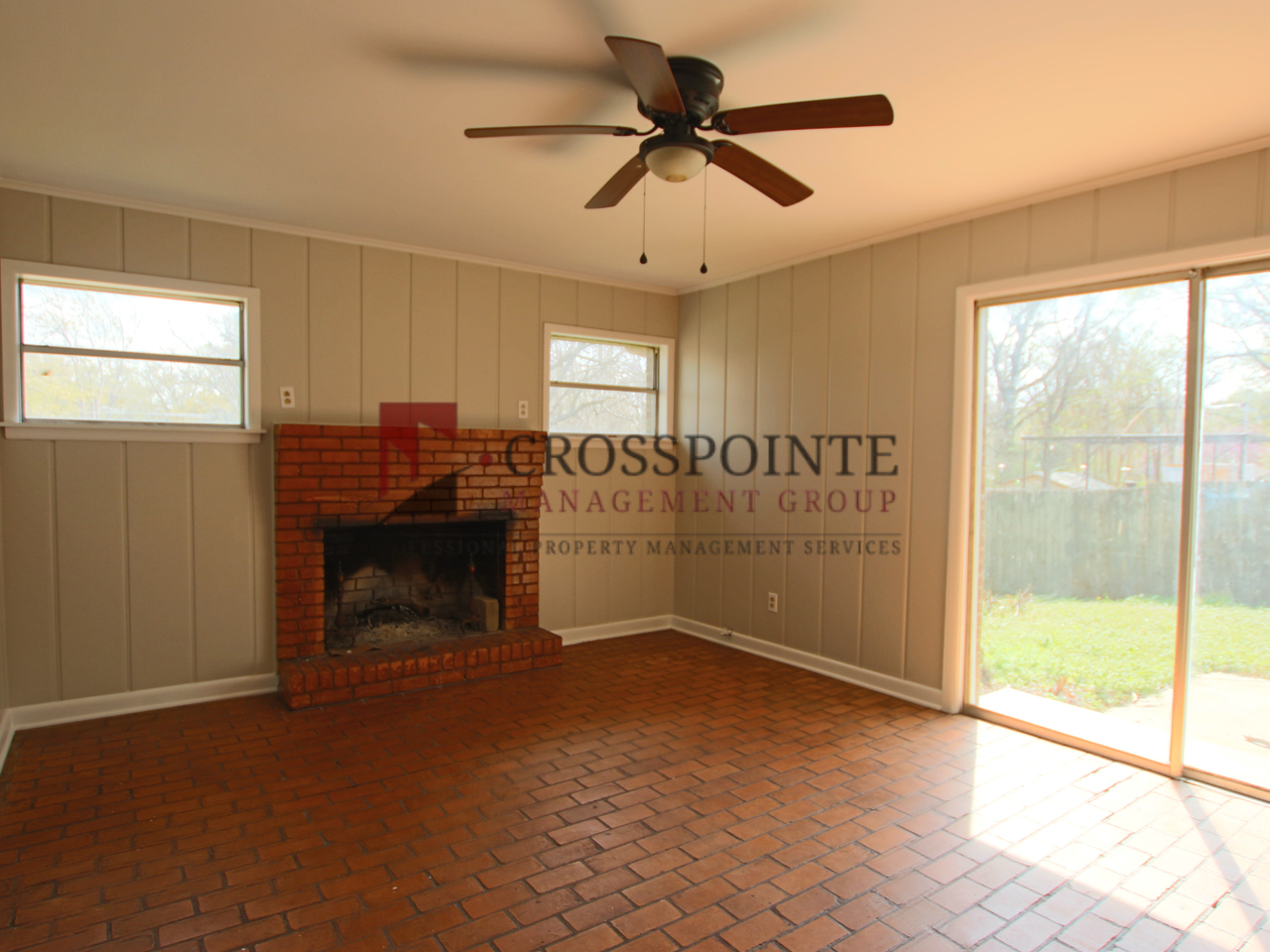 1712 Redbud Ave - Photo 5 of 21