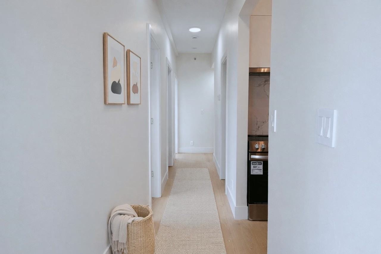 1150 Bute Street #802 - Photo 4 of 13