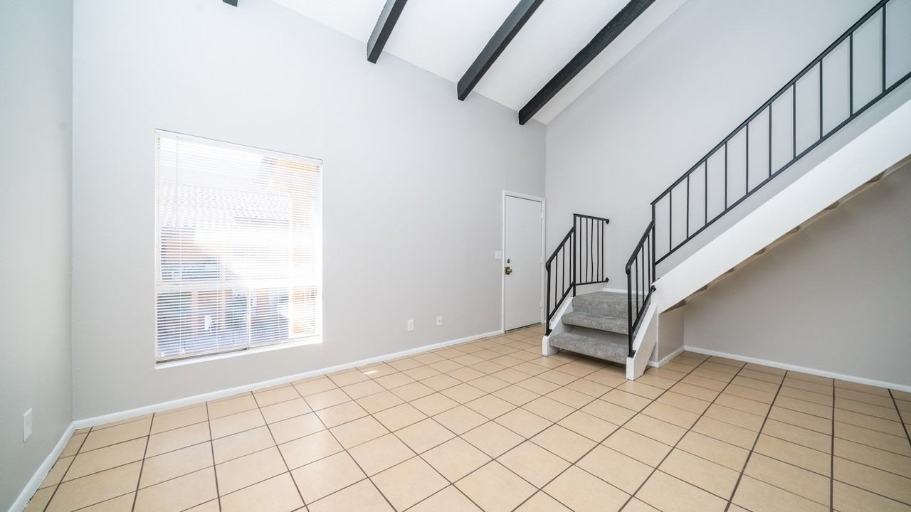 1831 West Mulberry Drive, Unit 242 - Photo 6 of 22