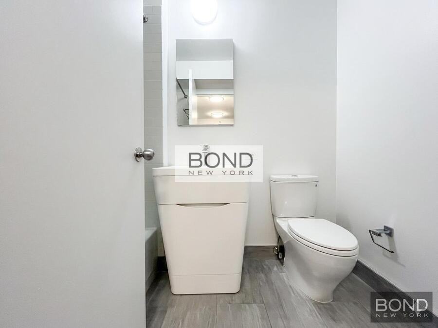 111 Worth St #B - Photo 5 of 7